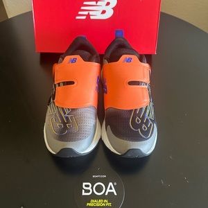 New Balance Fuel Core Reveal Boys Size 3